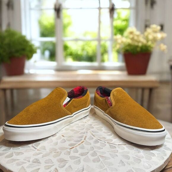 Vans Classic Slip-On Suede Cozy Hug Sherpa Lined Plaid Skate Shoes Mens 6 Womens - Picture 4 of 10